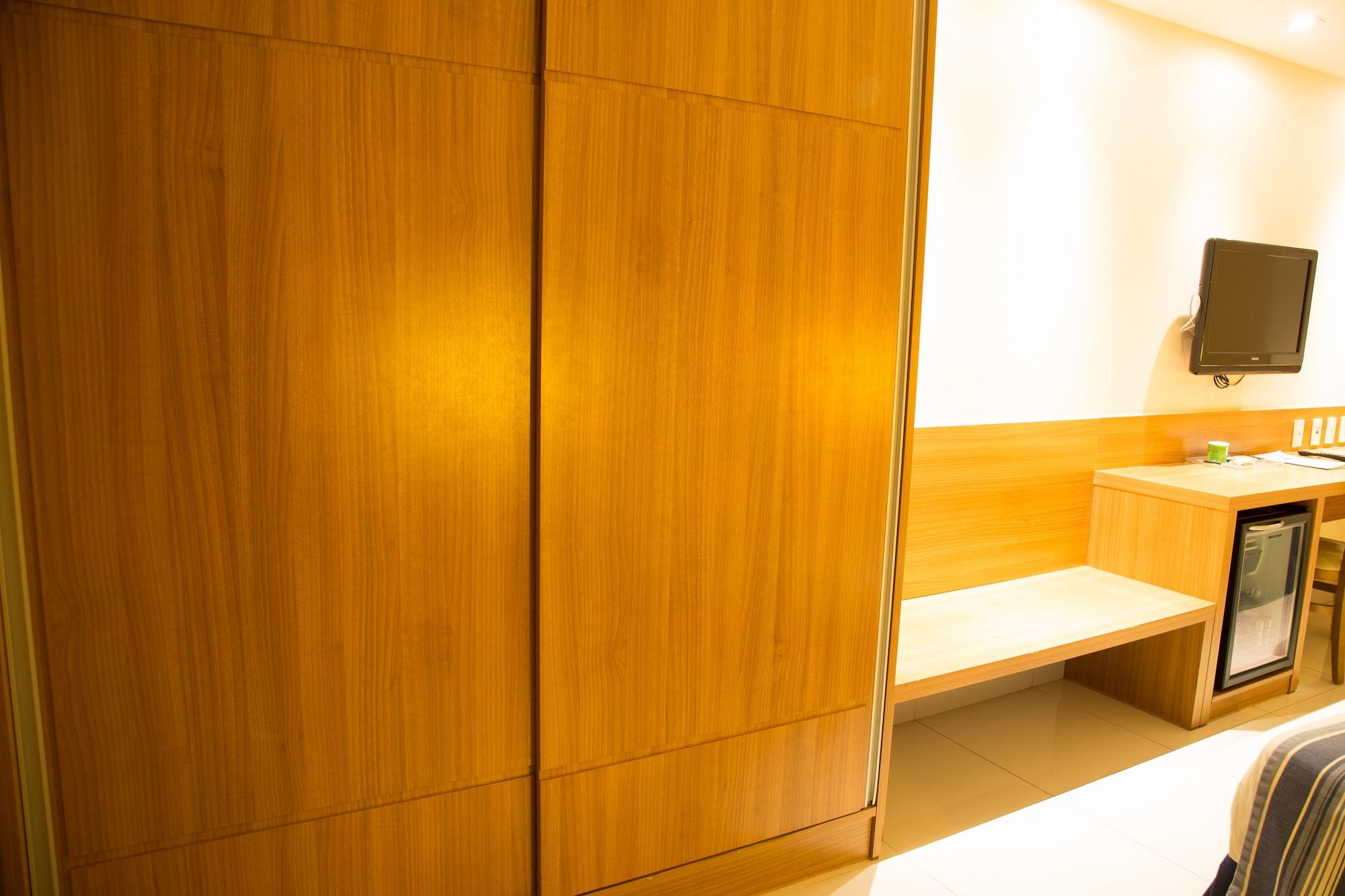 Hotel Atlantico 4*